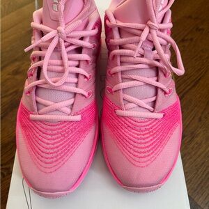 Women's Pink Athletic Shoes